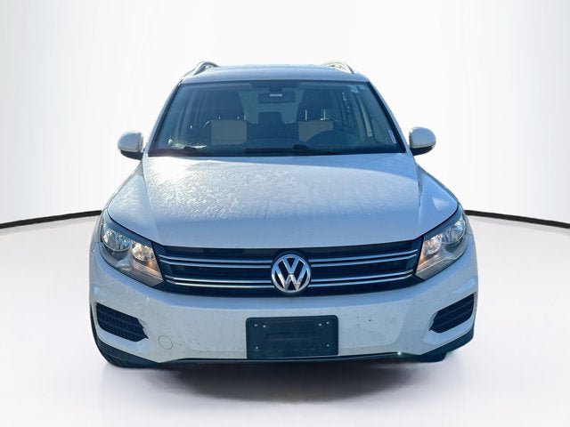 Used 2017 Volkswagen Tiguan Wolfsburg Edition AWD/4WD image 2