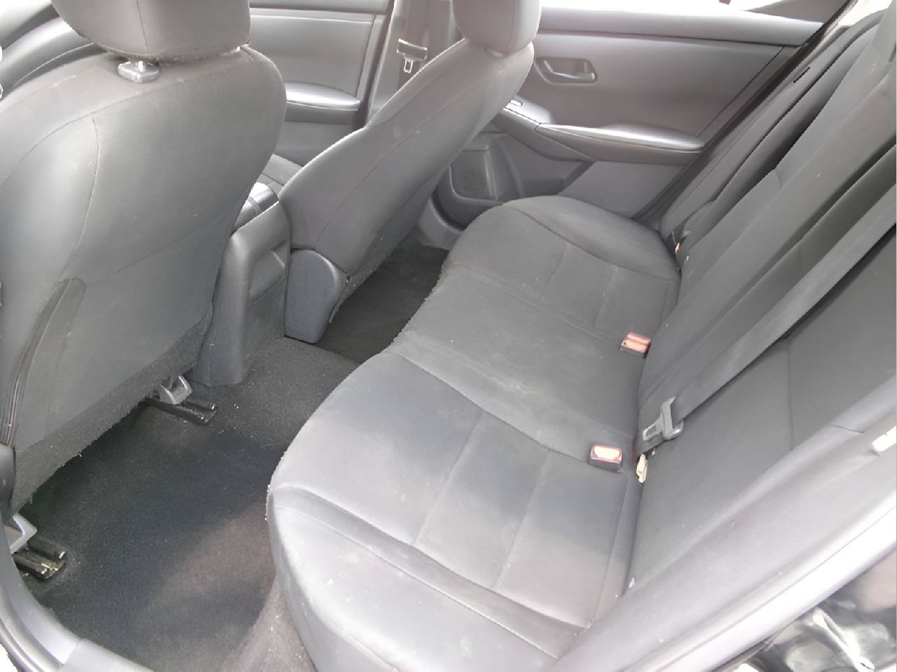 Used 2025 Nissan Sentra S FWD image 9