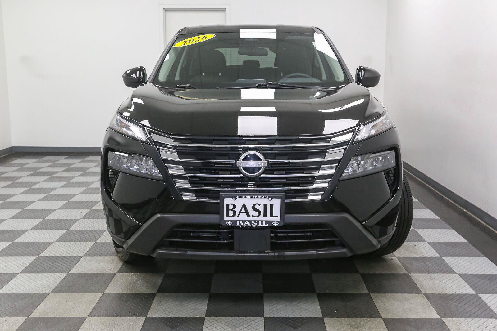 Used 2026 Nissan Rogue SV AWD/4WD image 3