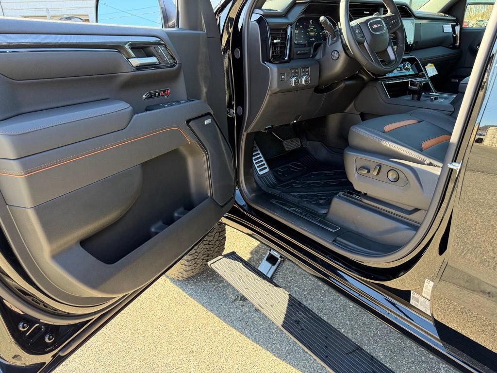 New 2026 GMC Sierra 1500 AT4 w/ AT4 Premium Package AWD/4WD image 20