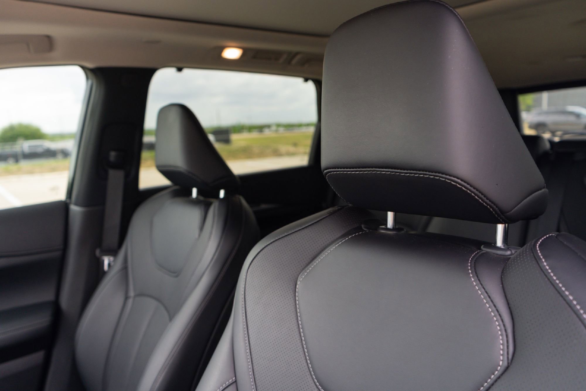 Certified 2026 INFINITI QX60 Luxe w/ Cargo Package image 9