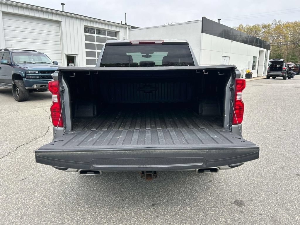 Used 2021 Chevrolet Silverado 1500 LT w/ Z71 Off-Road Package AWD/4WD image 5
