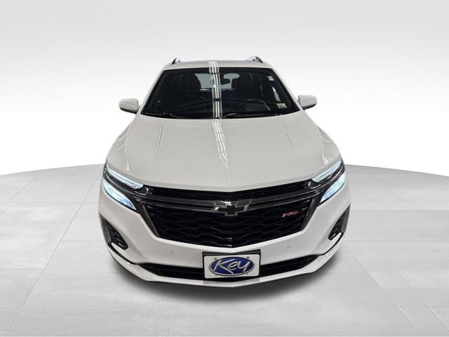 Used 2023 Chevrolet Equinox RS AWD/4WD image 2