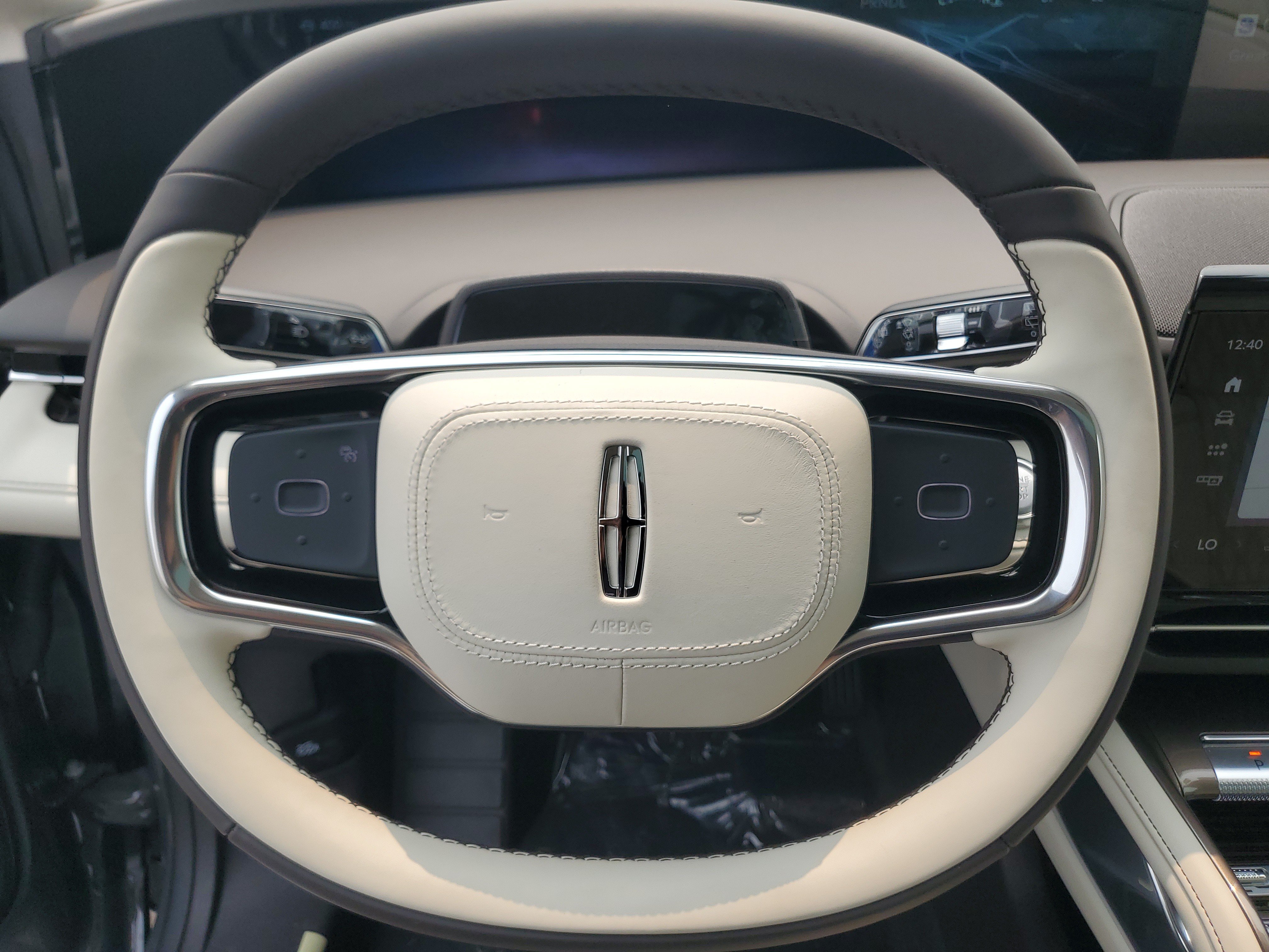 New 2026 Lincoln Nautilus Black Label AWD/4WD image 16