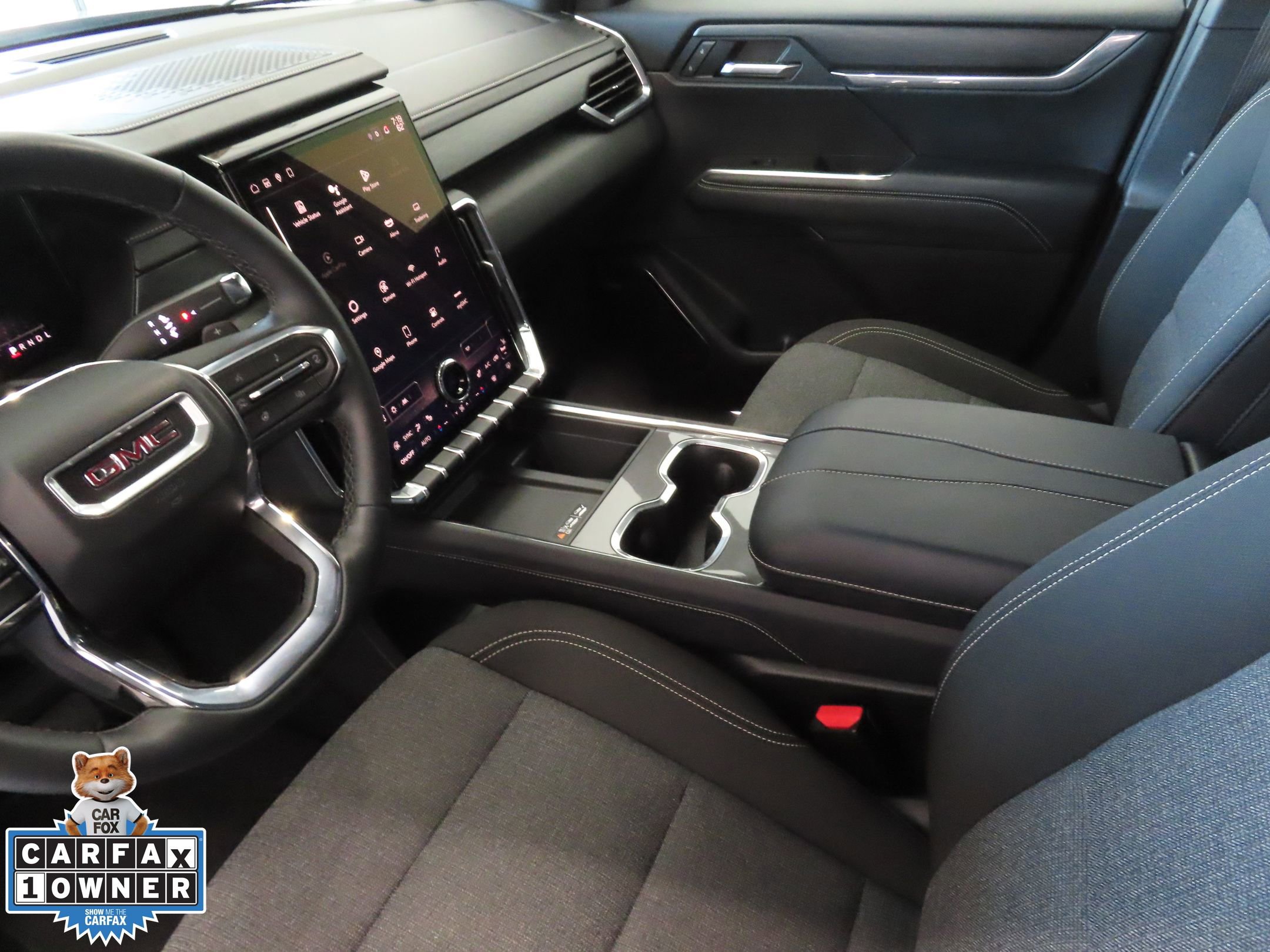 Used 2025 GMC Acadia Elevation image 22