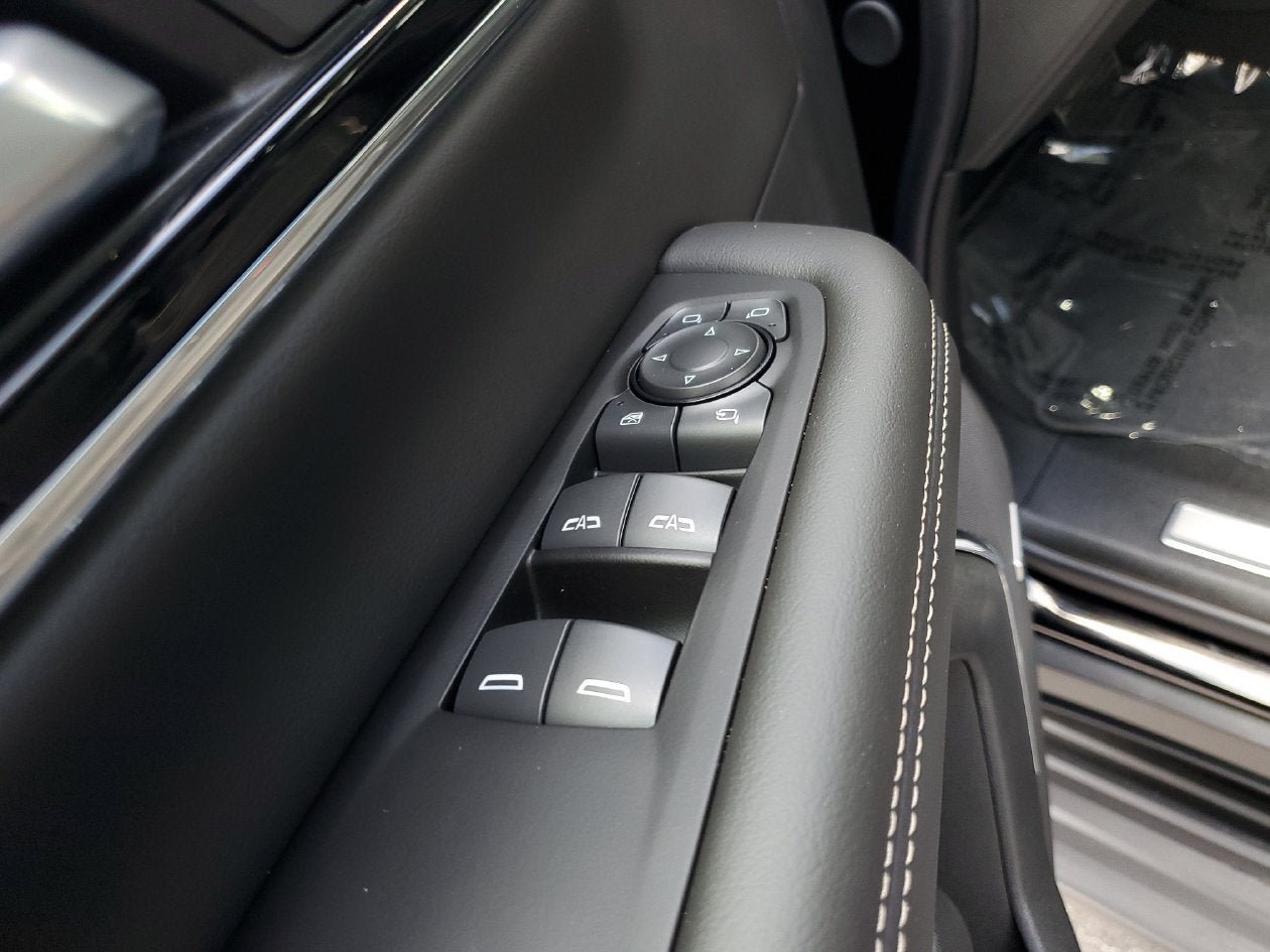 New 2026 GMC Yukon Elevation RWD image 18