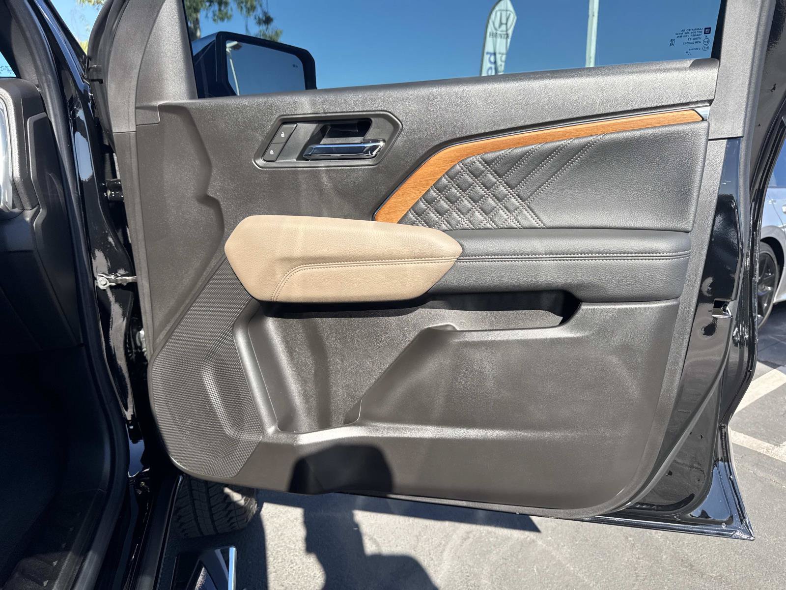 Used 2026 GMC Canyon Denali AWD/4WD image 35