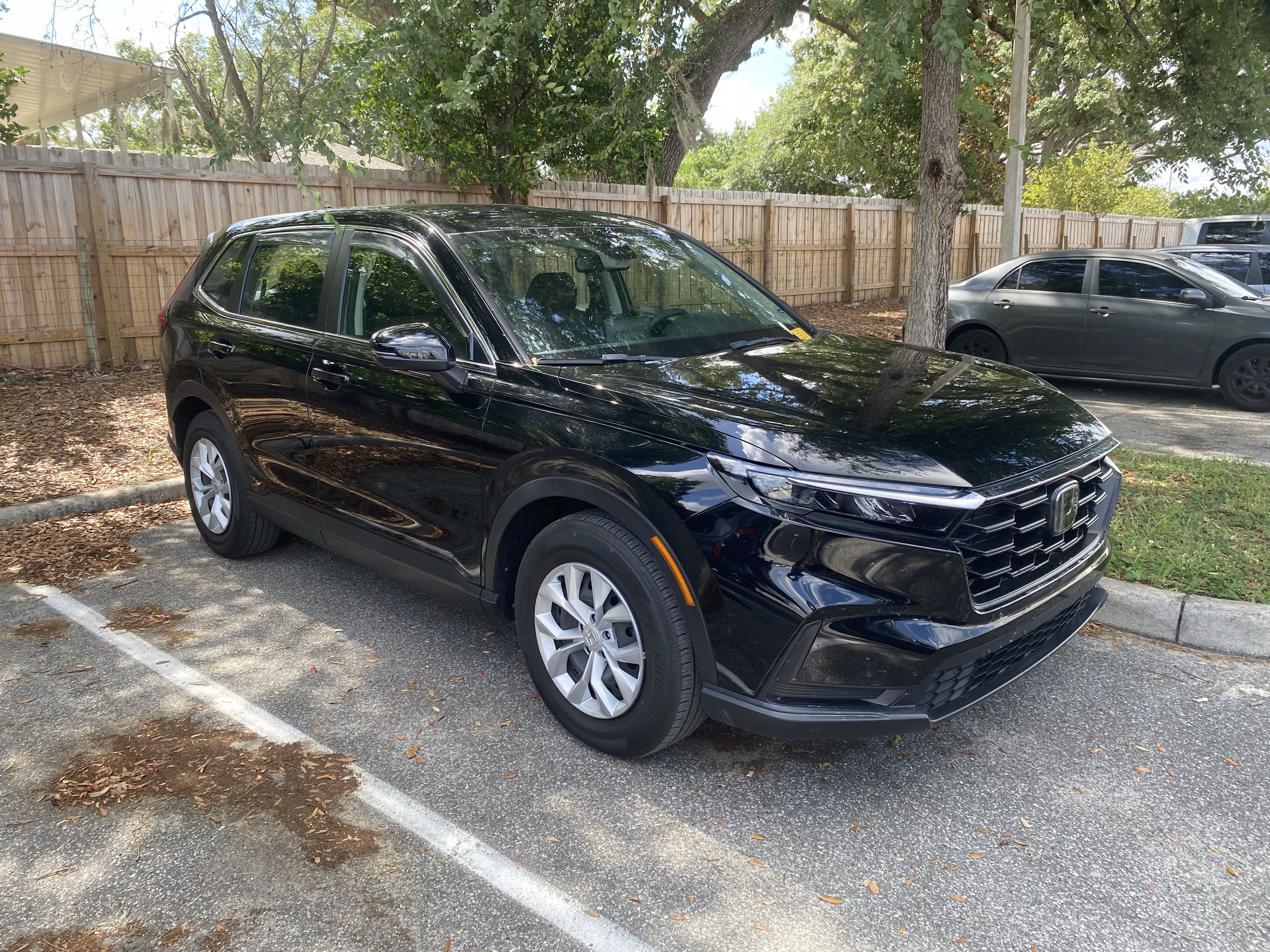 Used 2023 Honda CR-V LX image 5