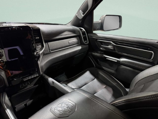 Used 2020 RAM 1500 Laramie w/ Sport Appearance Package AWD/4WD image 11