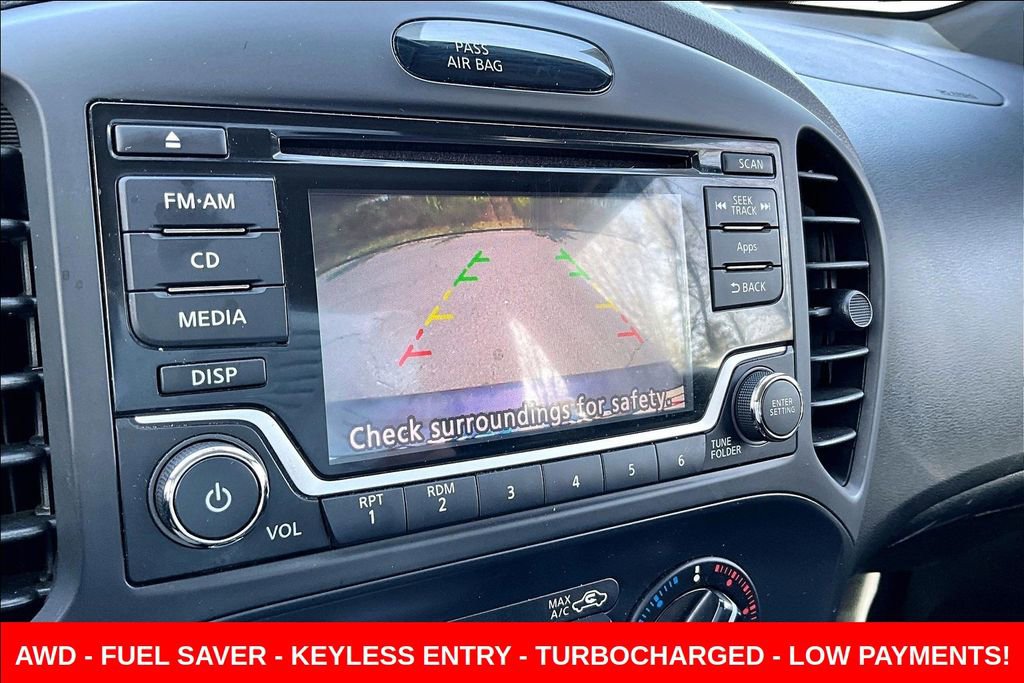 Used 2015 Nissan Juke S image 13