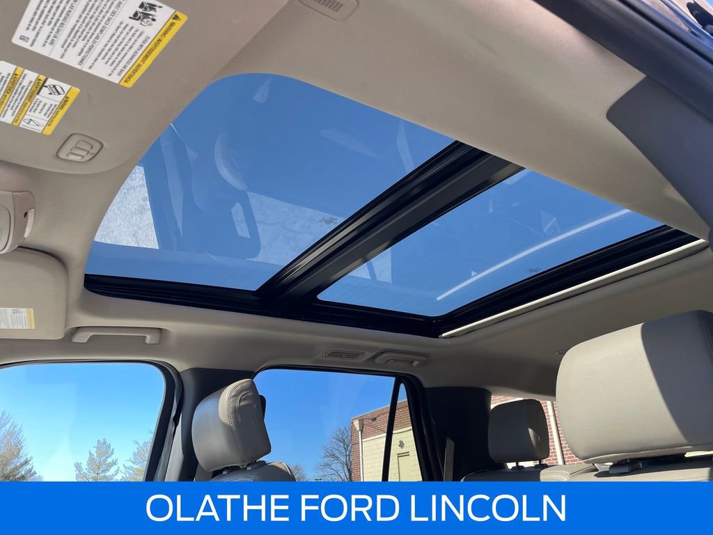 Used 2019 Ford Expedition Limited w/ Special Edition Package image 28