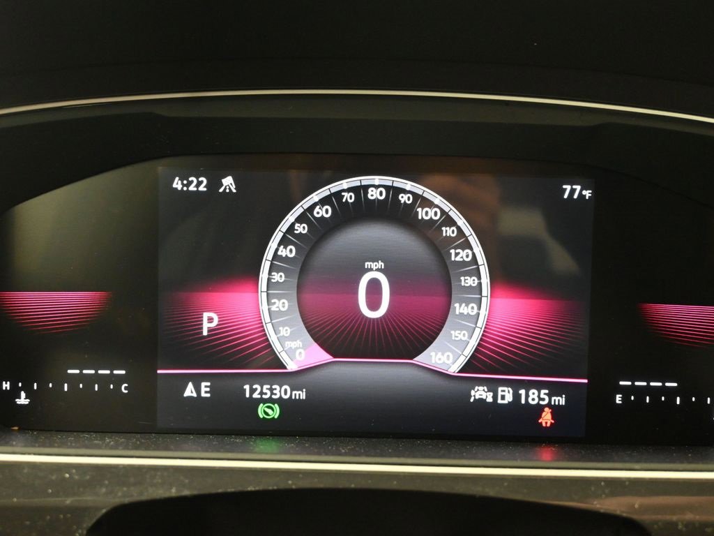 Used 2024 Volkswagen Tiguan SE R-Line image 30