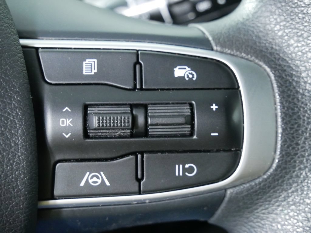 Used 2023 Kia Sportage LX AWD/4WD image 26