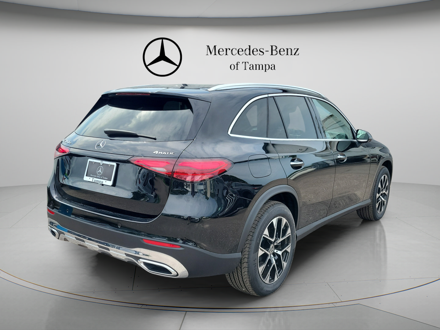 New 2026 Mercedes-Benz GLC 350e 4MATIC image 3