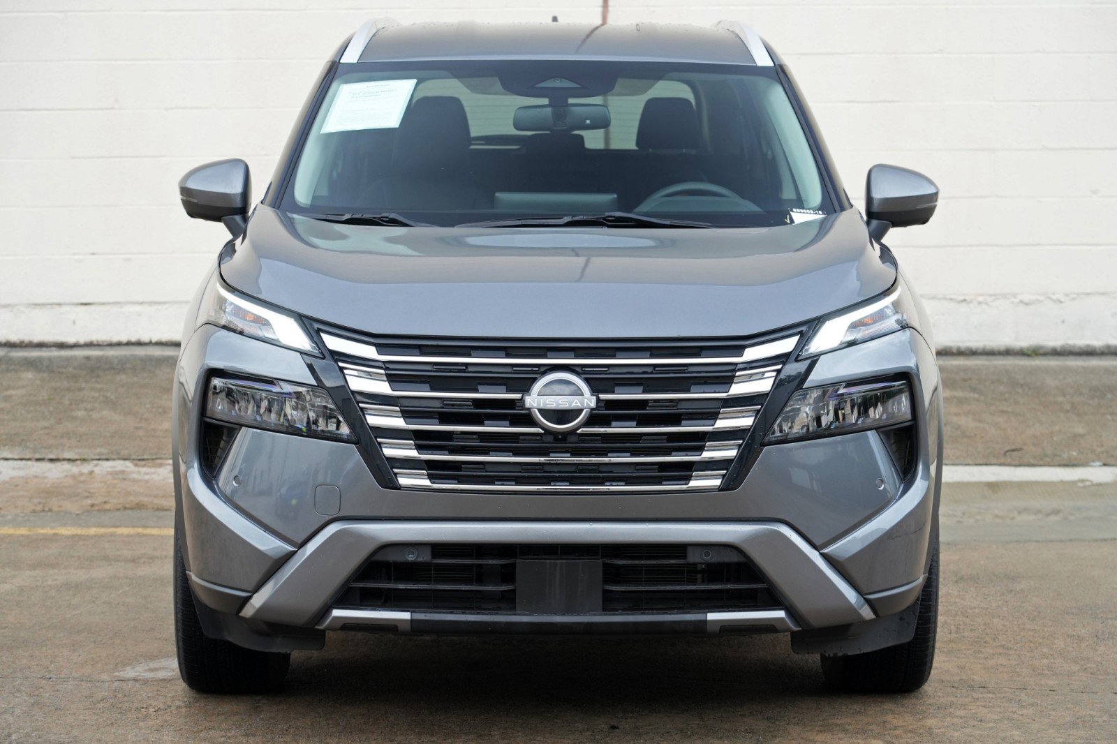 Used 2024 Nissan Rogue SL FWD image 42