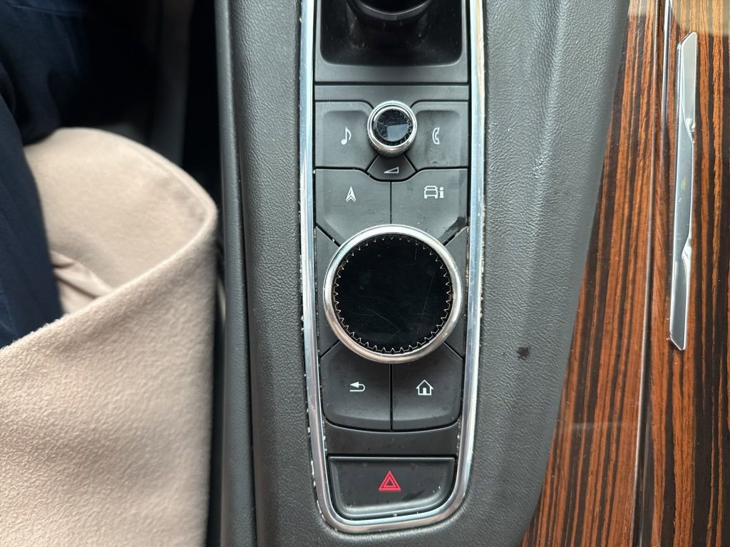 Used 2021 Cadillac Escalade ESV Premium Luxury w/ Driver Assist Tech Package image 22