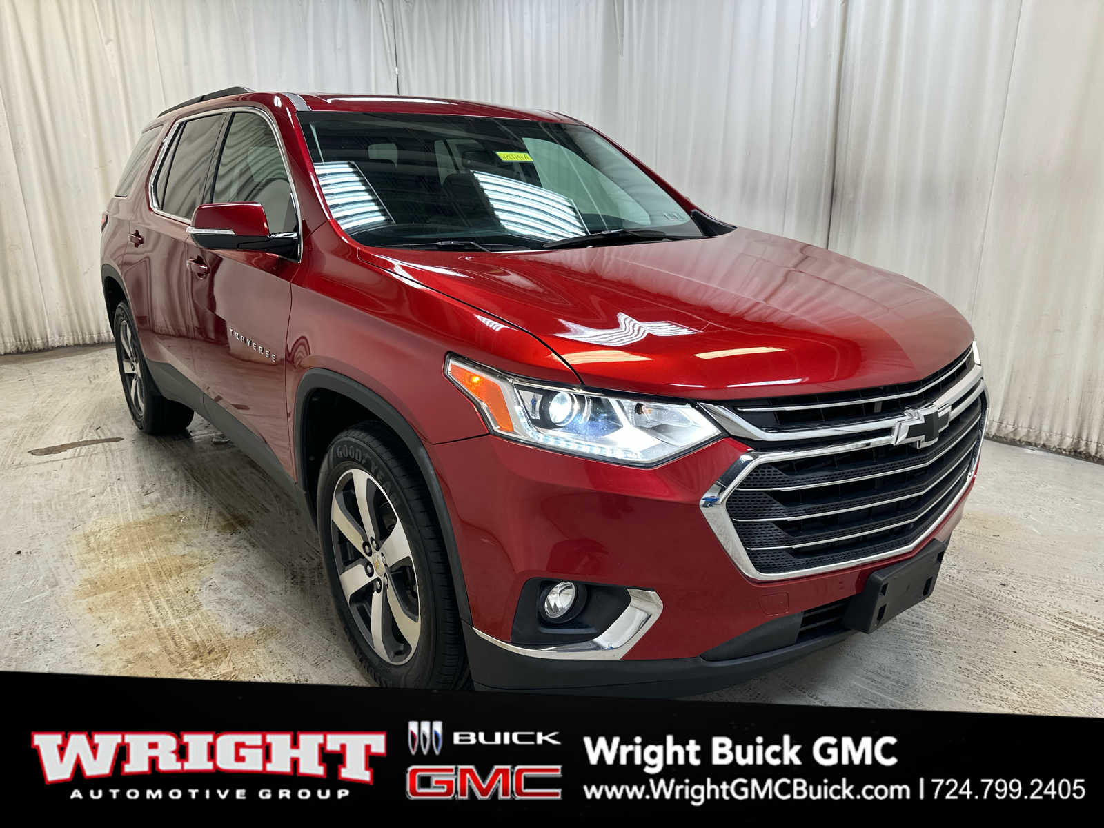 Used 2019 Chevrolet Traverse LT w/ LT Premium Package