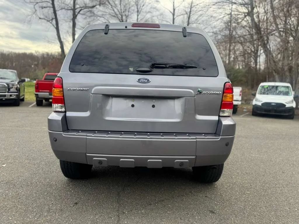 Used 2007 Ford Escape 4WD Hybrid image 7
