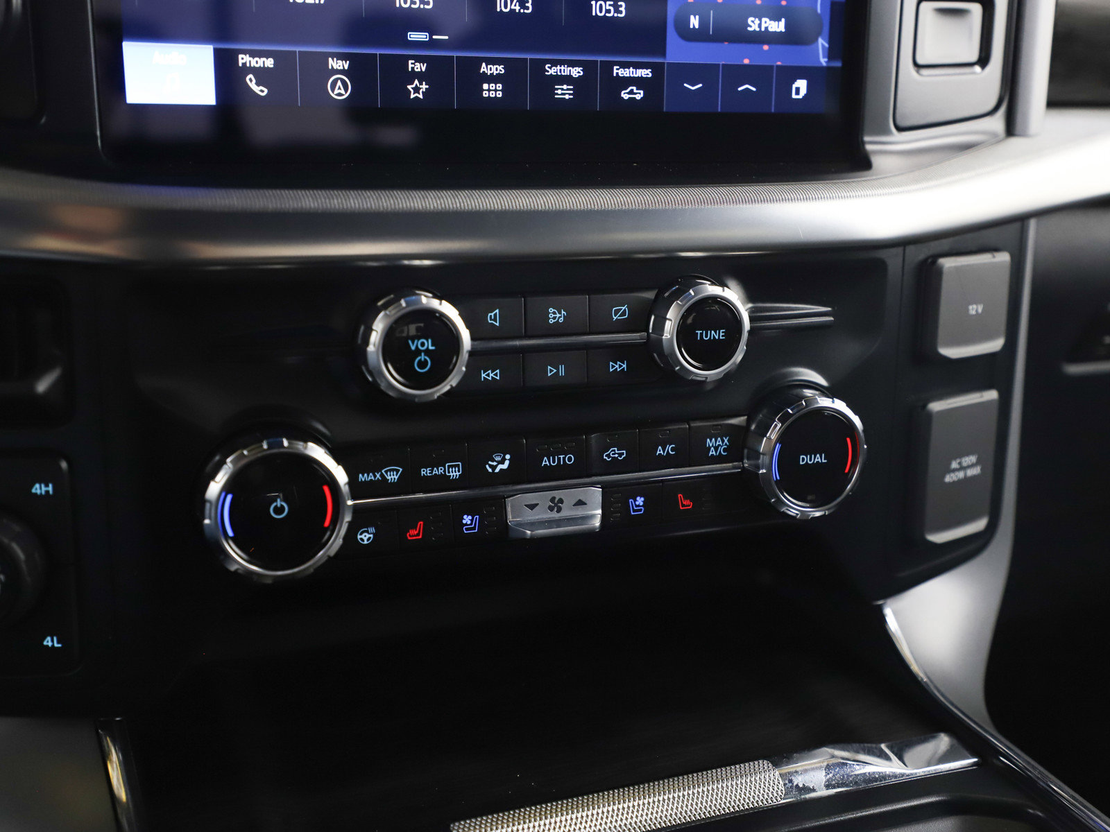 Used 2024 Ford F150 Lariat w/ Equipment Group 502A High image 21