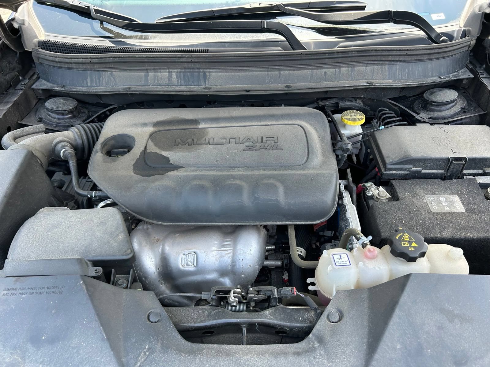 Used 2021 Jeep Cherokee Latitude Plus AWD/4WD image 35