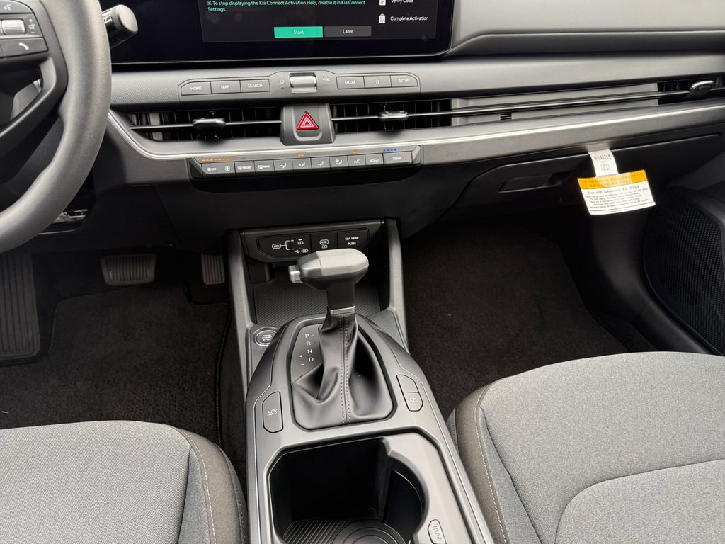 New 2026 Kia K4 FWD image 11
