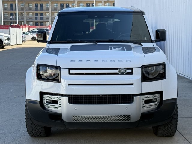 Used 2023 Land Rover Defender 130 SE AWD/4WD image 8