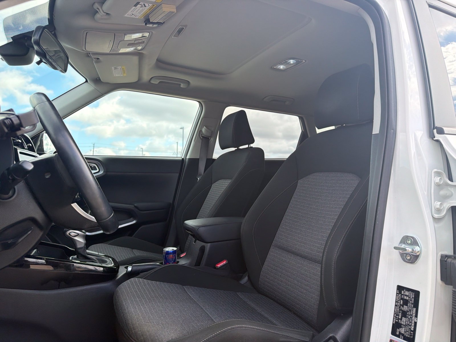Used 2022 Kia Soul GT-Line FWD image 9