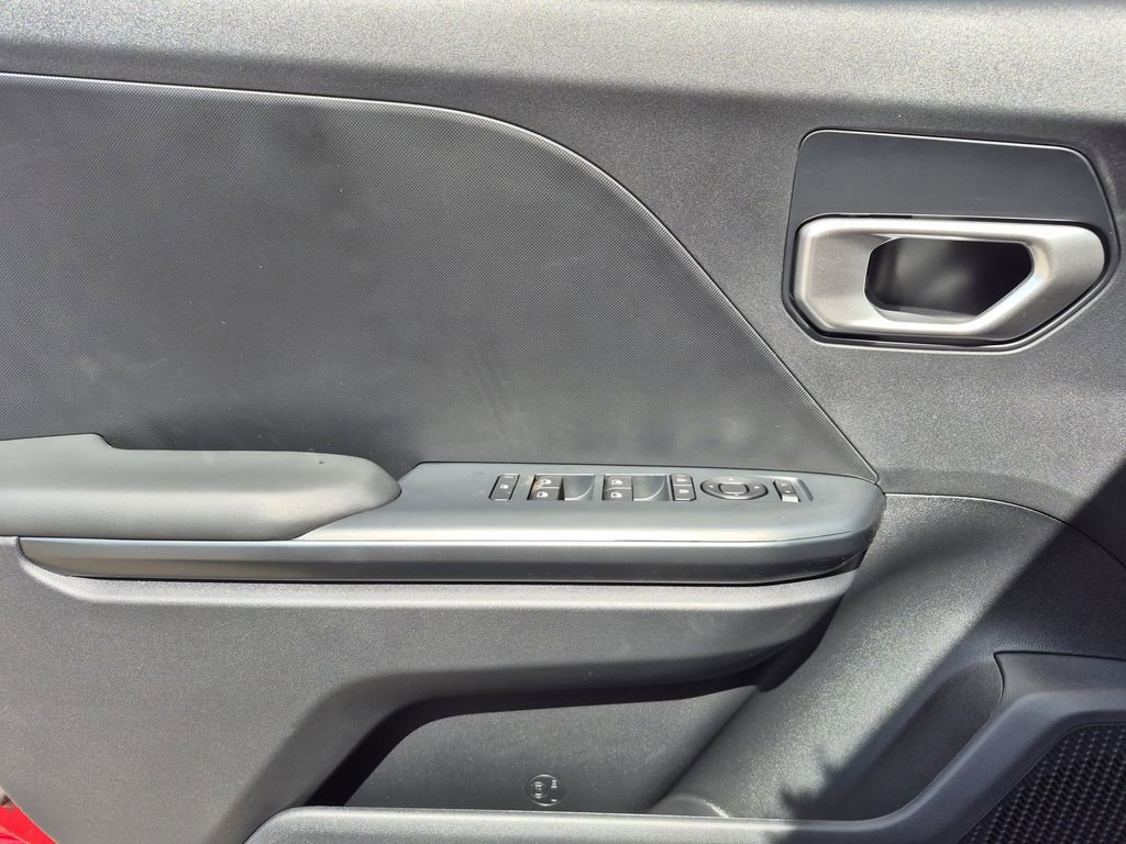 New 2026 Kia K4 LXS image 6