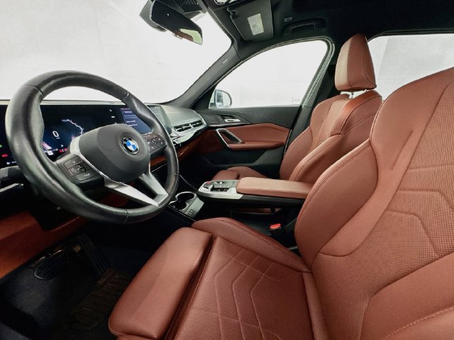 Used 2026 BMW X1 xDrive28i AWD/4WD image 19