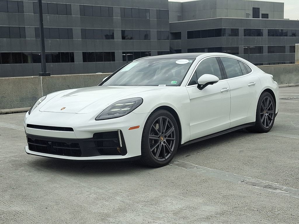 Used 2024 Porsche Panamera image 1