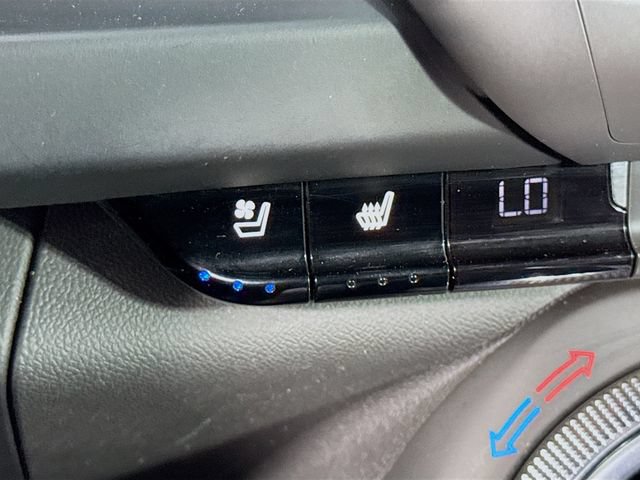 Used 2020 Chevrolet Camaro SS RWD image 23