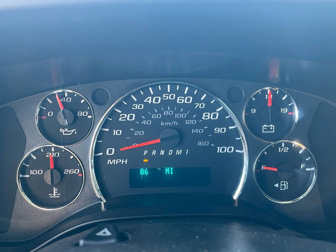 Used 2012 Chevrolet Express 2500 w/ Cold Climate Package image 25