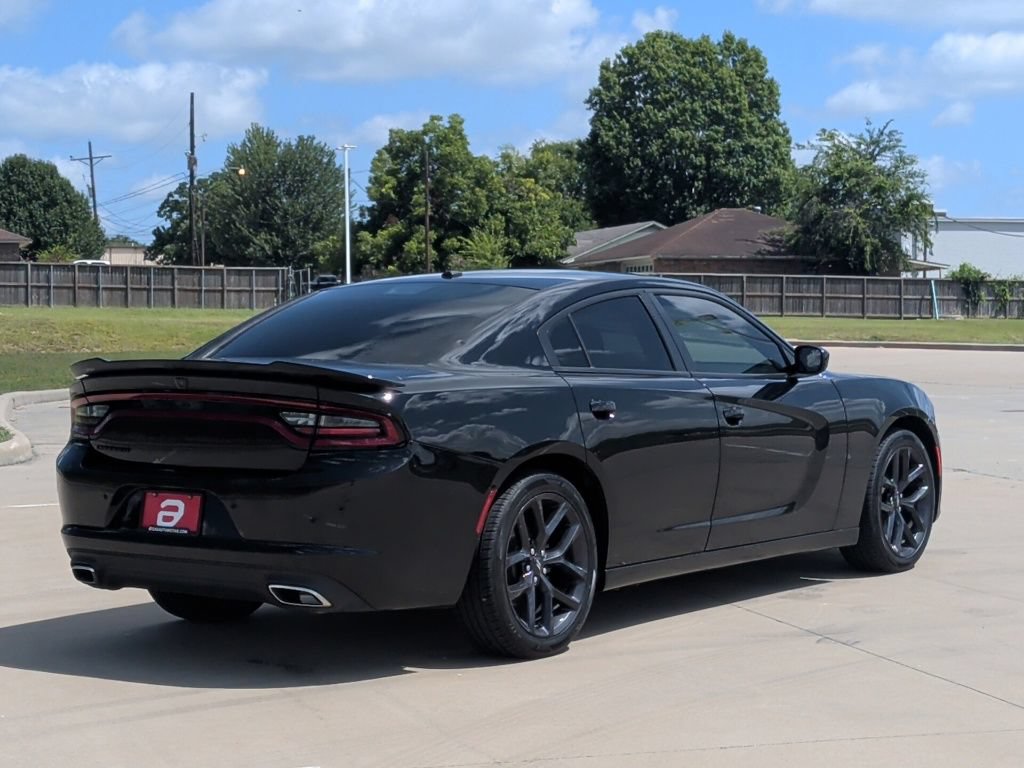 Used 2021 Dodge Charger SXT w/ Blacktop Package RWD image 8