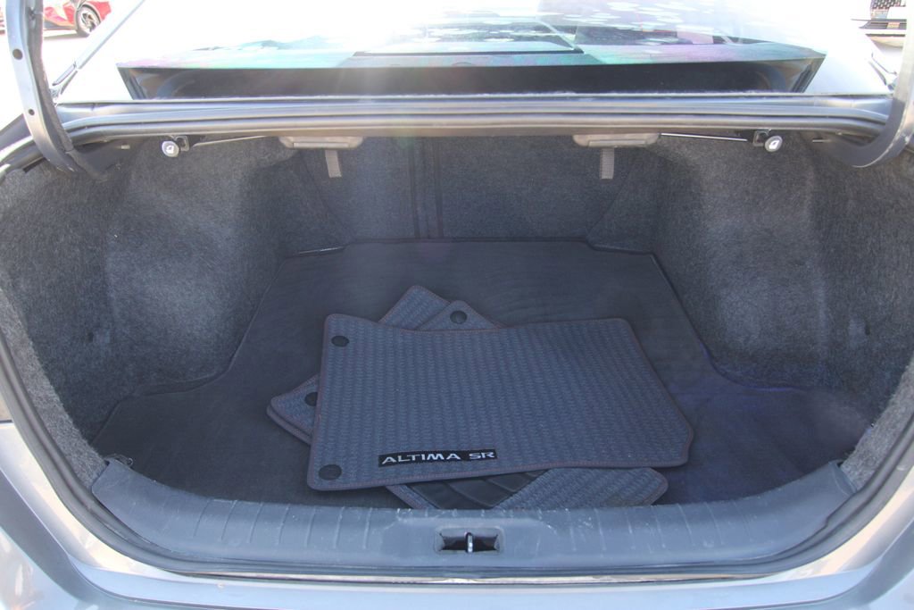 Used 2020 Nissan Altima 2.5 SR image 12