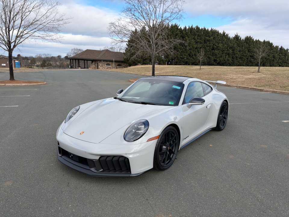 New 2026 Porsche 911 Carrera 4 GTS image 1