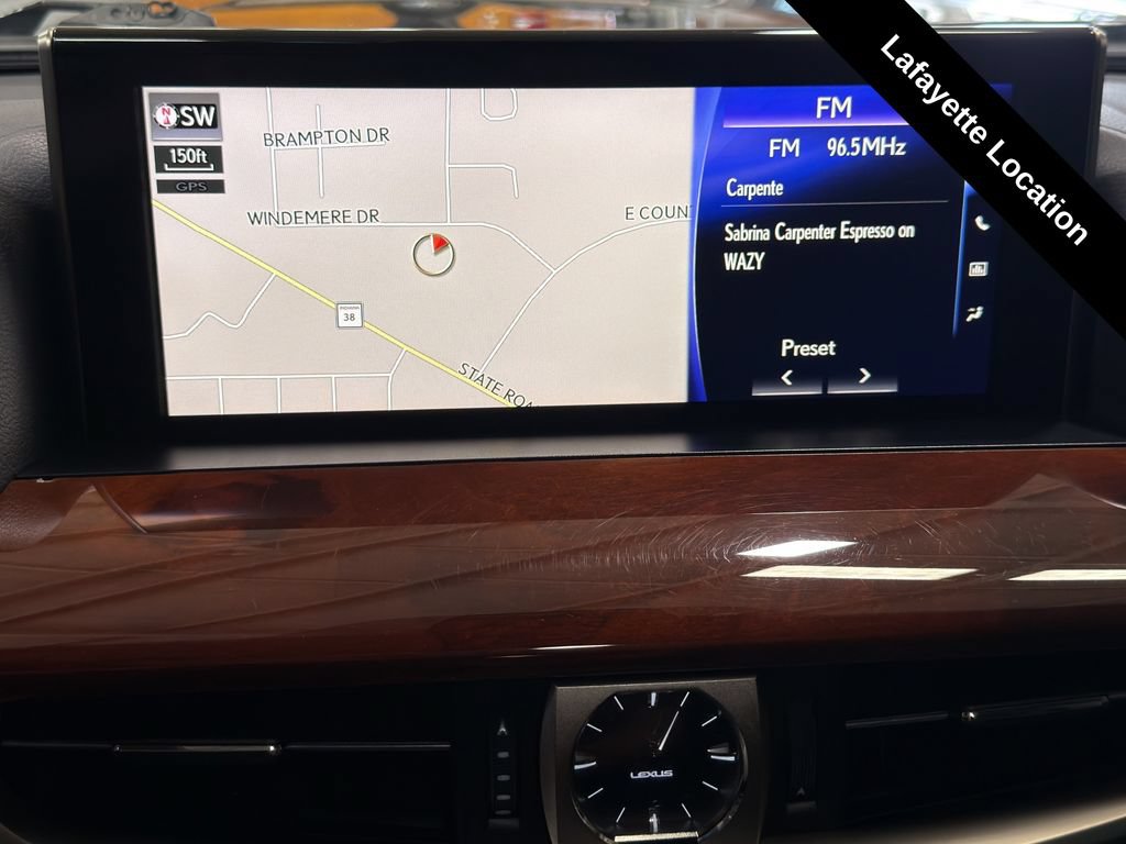 Used 2019 Lexus LX 570 4WD w/ Luxury Package image 6