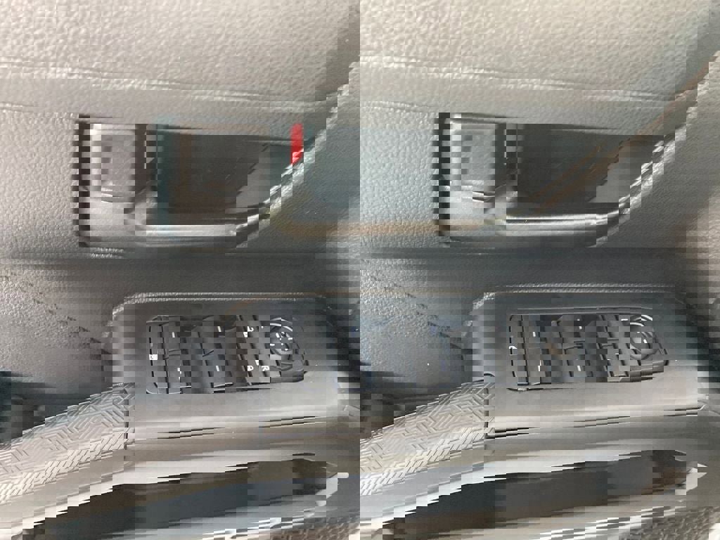 New 2026 Toyota Tacoma SR image 11