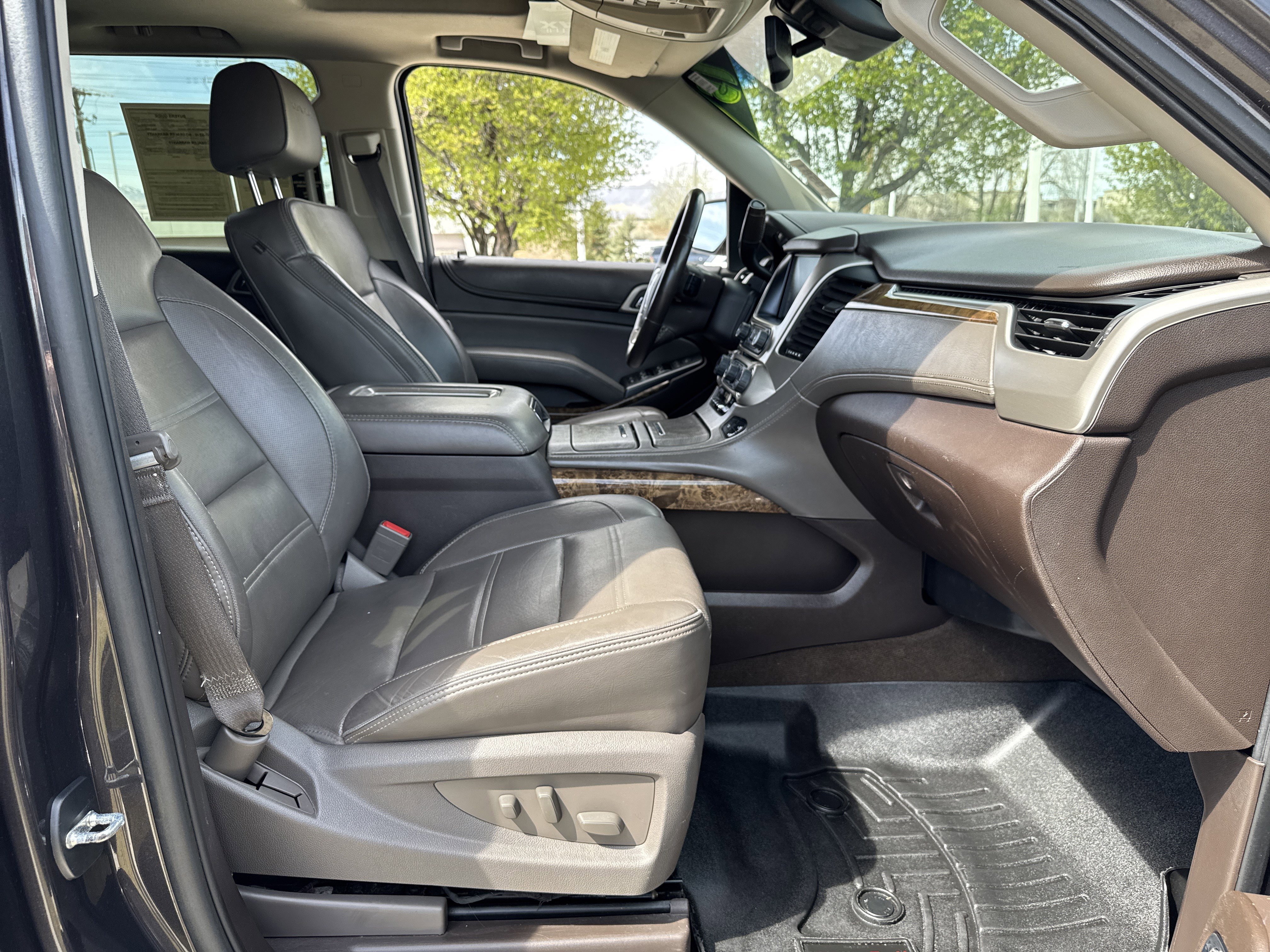 Used 2015 GMC Yukon Denali w/ Open Road Package image 20