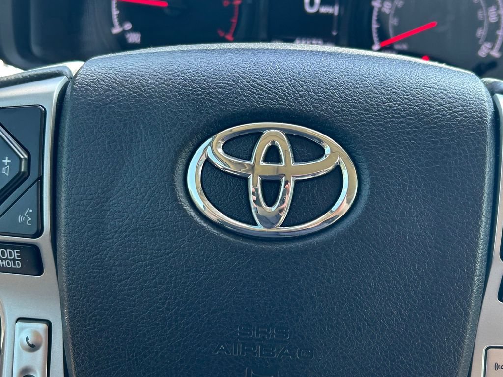 Used 2023 Toyota 4Runner SR5 Premium w/ Moonroof Package RWD image 38