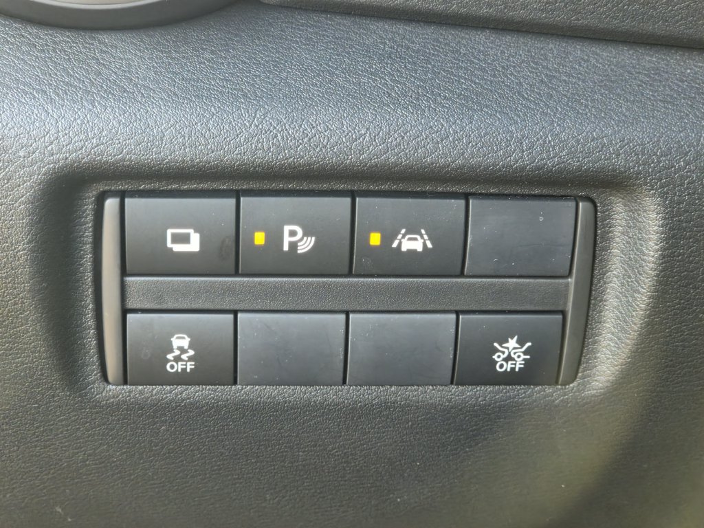 Used 2025 Nissan Versa S w/ Trunk Package FWD image 19