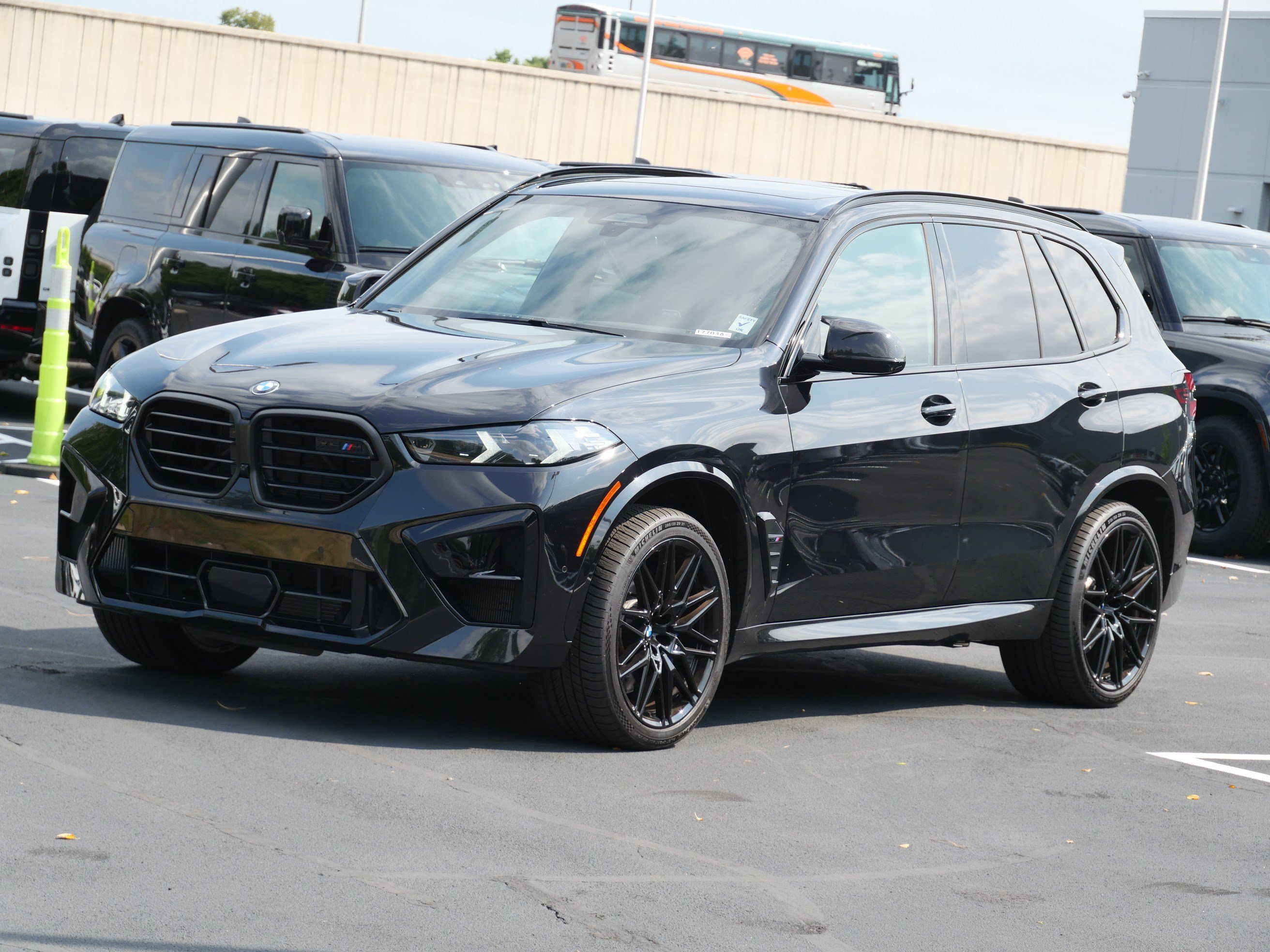 Used 2024 BMW X5 M Competition w/ Executive Package AWD/4WD image 1