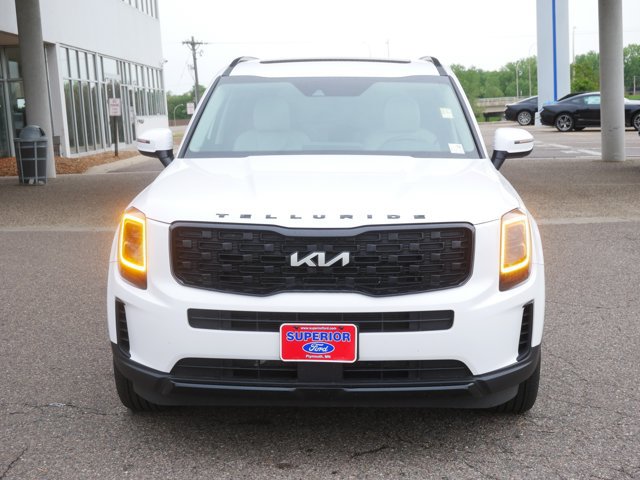 Used 2022 Kia Telluride EX w/ EX Premium Package AWD/4WD image 2