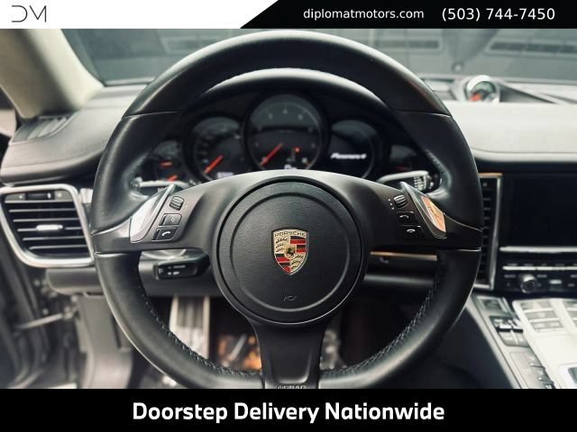 Used 2014 Porsche Panamera 4 AWD/4WD image 27