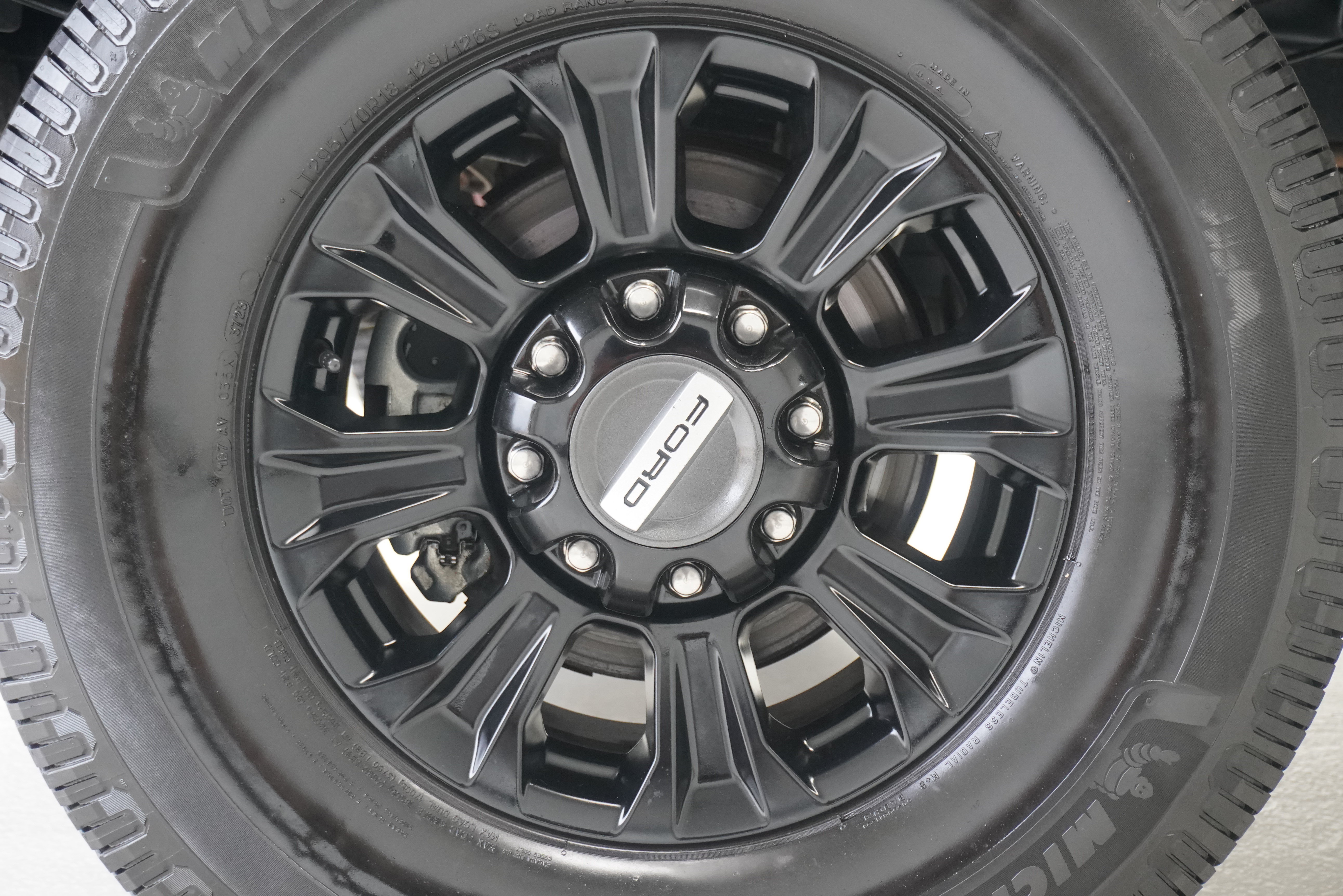 Used 2021 Ford F250 Lariat w/ Tremor Off-Road Package AWD/4WD image 32