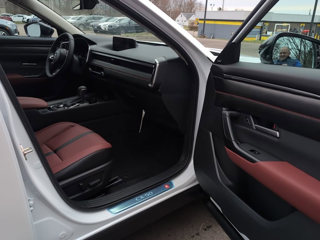 New 2026 MAZDA CX-50 AWD 2.5 Hybrid w/ Premium Pkg image 6