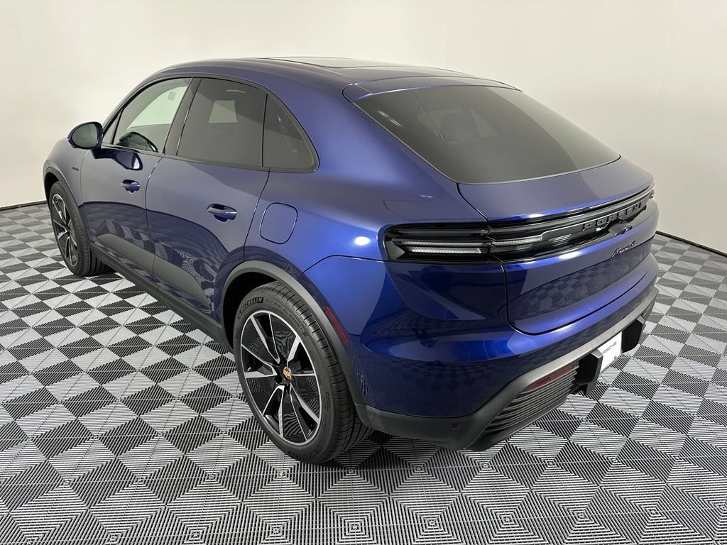 Certified 2026 Porsche Macan 4 Electric w/ Premium Package AWD/4WD image 3