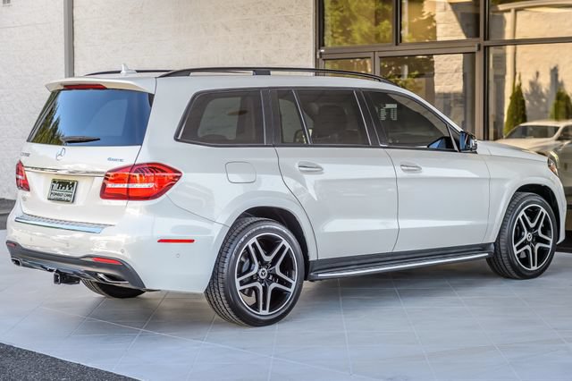 Used 2018 Mercedes-Benz GLS 550 4MATIC image 9