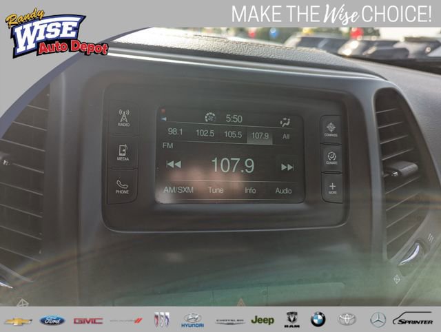 Used 2015 Jeep Cherokee Sport w/ Cold Weather Group AWD/4WD image 13