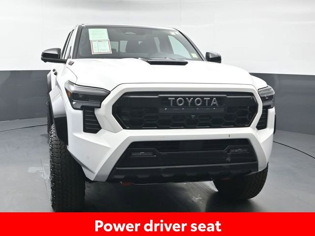 Certified 2025 Toyota Tacoma TRD Pro AWD/4WD image 11
