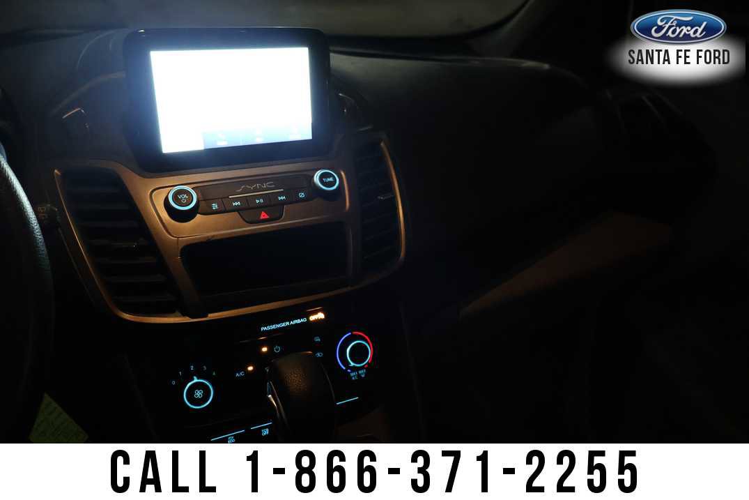 Used 2021 Ford Transit Connect XLT image 22